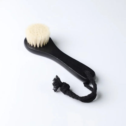 Facial Cleansing Brush, Wooden Face Brush for Exfoliating and Pore Cleansing, Reveal Smooth and Radiant Skin